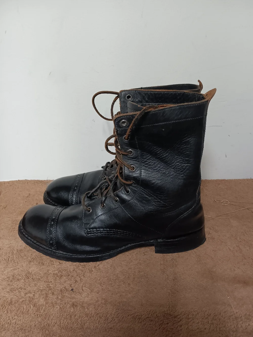 Frye Black Leather Lace-Up Combat Brogue Boots With Leather Laces Sz 11.5